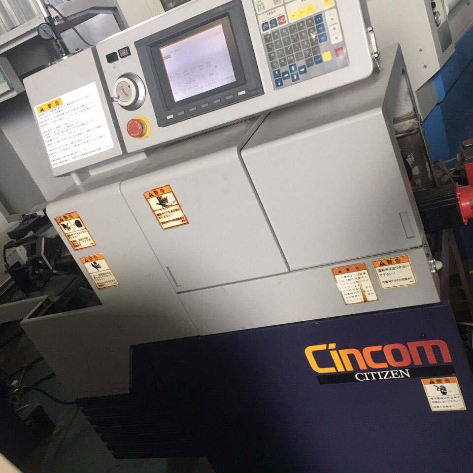 Máy tiện cấp phôi tự động Cincom B12 có sub