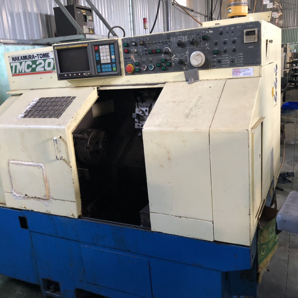 Máy tiện Nakamura TMC 20 Fanuc OT
