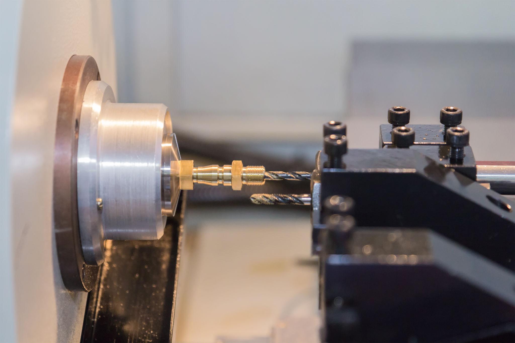 Máy Tiện CNC Là Gì? Ưu Điểm Và Ứng Dụng Trong Gia Công Cơ Khí Chính Xác